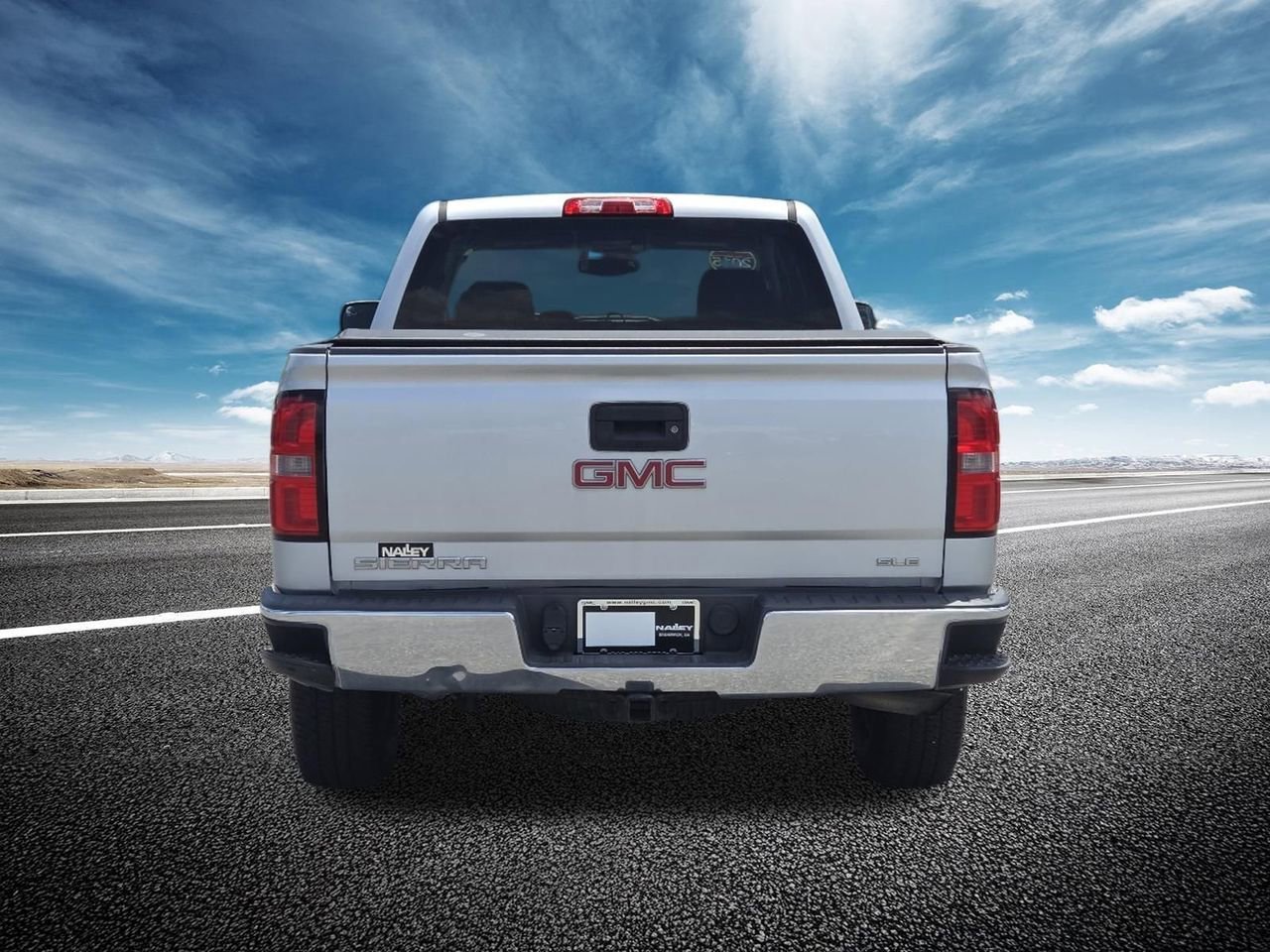 Used 2015 QUICKSILVER METALLIC GMC SLE image 13