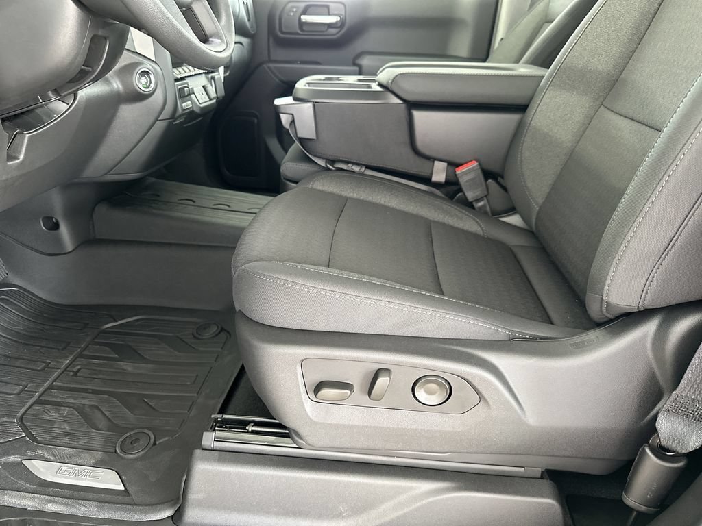 New 2026 Onyx Black GMC Pro image 13