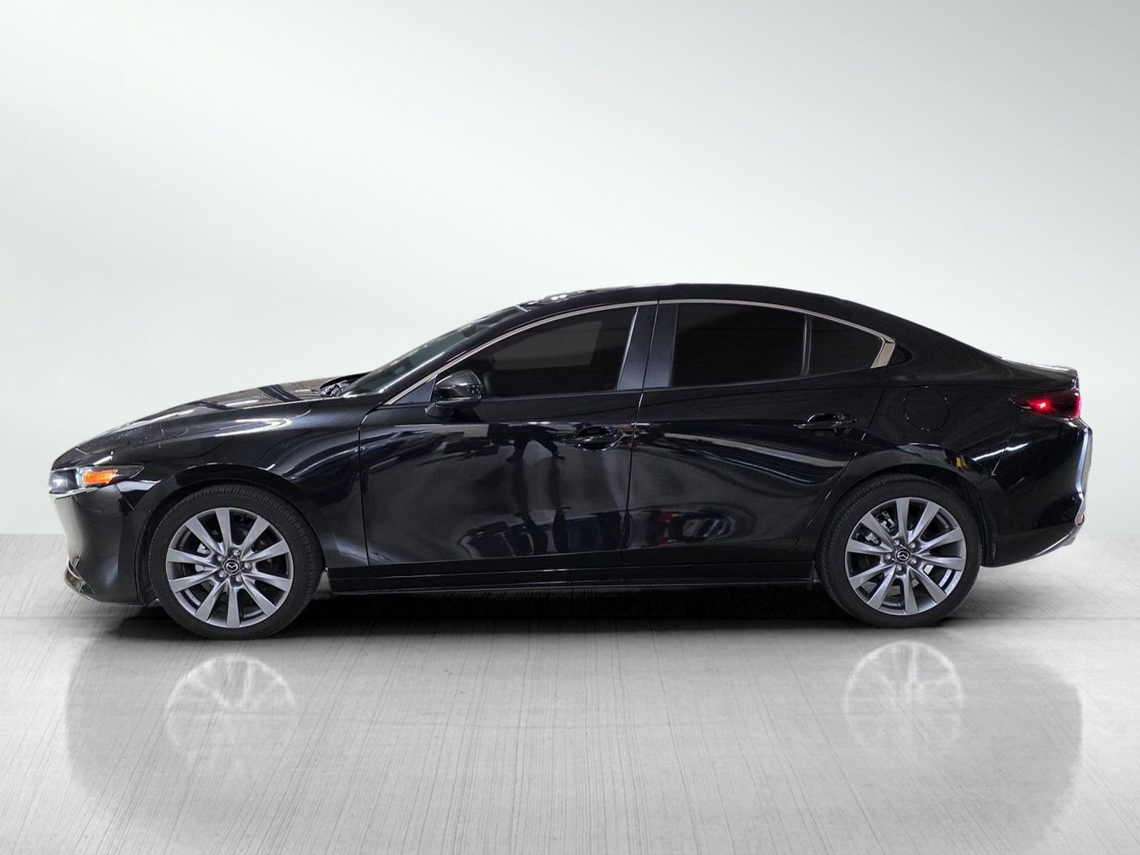 Used 2025 Jet Black Mica Mazda 2.5 S Preferred Package image 4