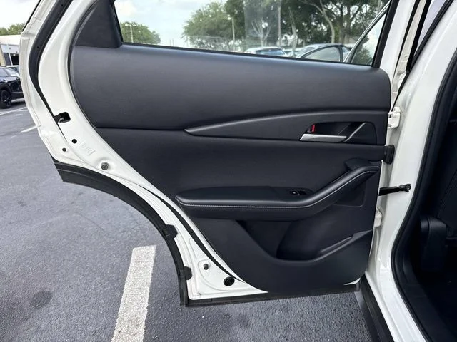 Certified Used 2025 White Mazda 2.5 S image 14