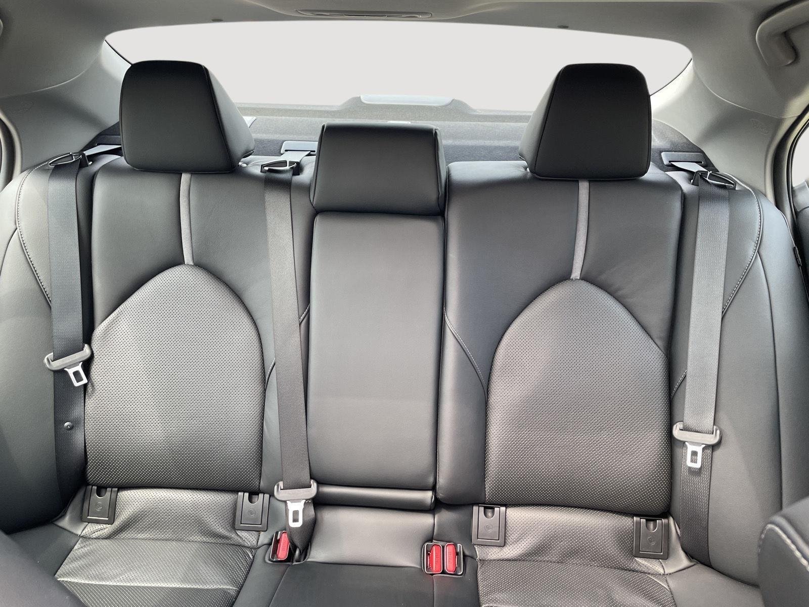 Used 2020 Celestial Silver Metallic Toyota XSE image 5