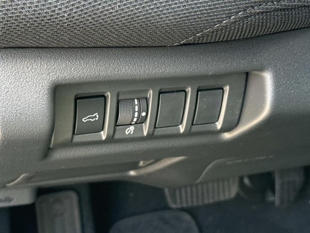 Used 2026 Gray Subaru Premium image 29