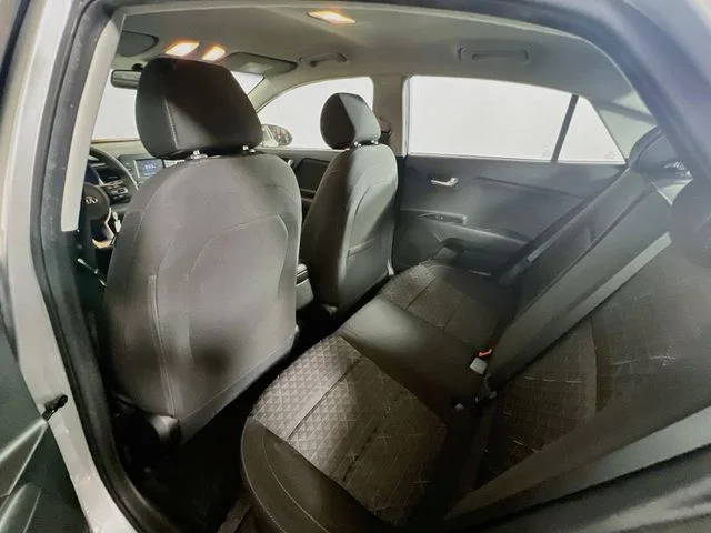Used 2018 Silky Silver Kia S image 18