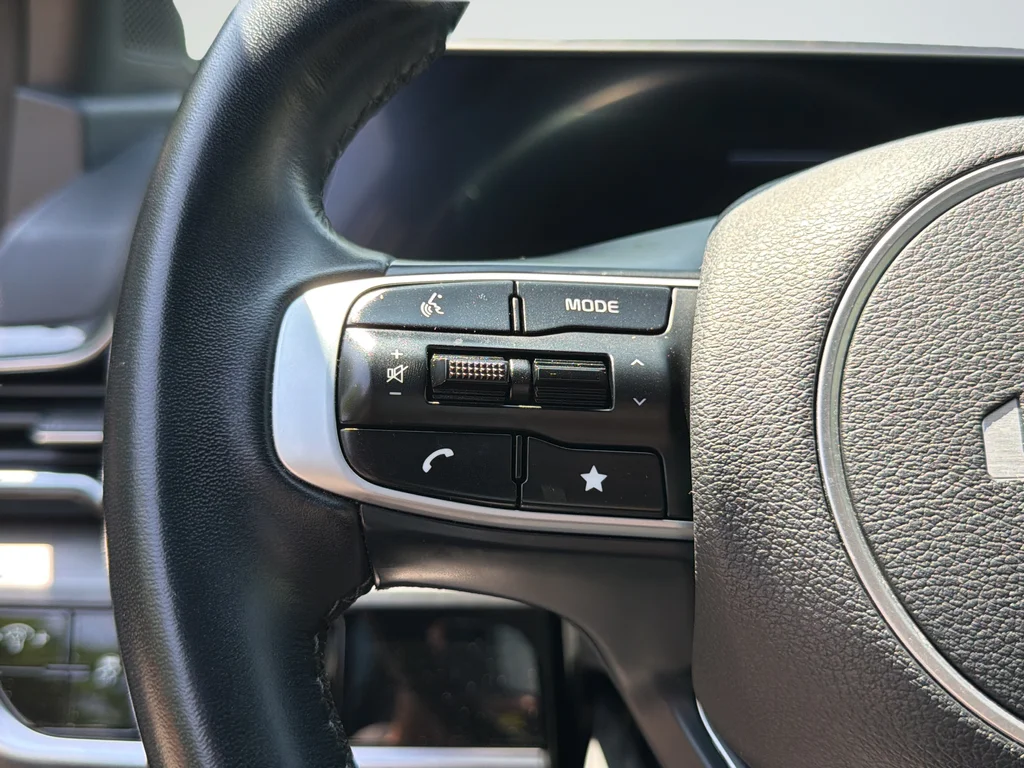 Used 2024 Gray Kia X-Line image 16