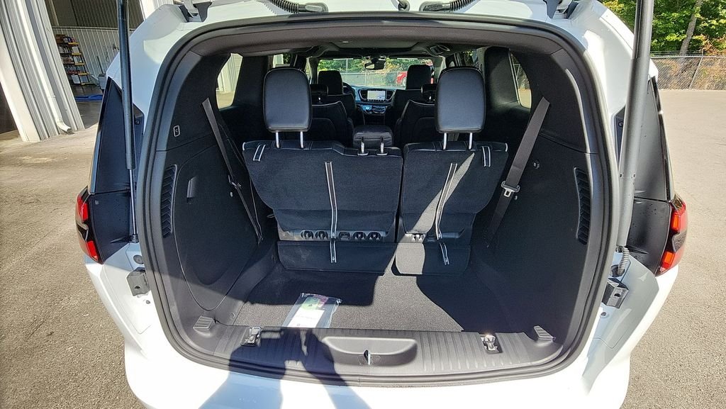 2026 Chrysler Pacifica Limited - Photo 32