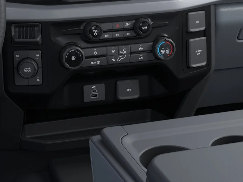 2026 Ford F-550 Super Duty Chassis Cab XL - Photo 15