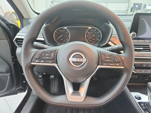 New 2026 Black Nissan 2.5 SV image 22
