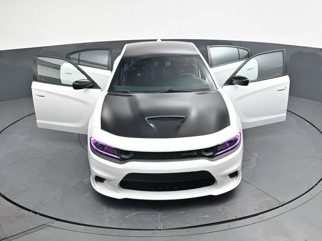 Used 2019 White Dodge R/T Scat Pack image 40