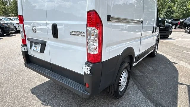 Used 2024  Ram Tradesman image 39