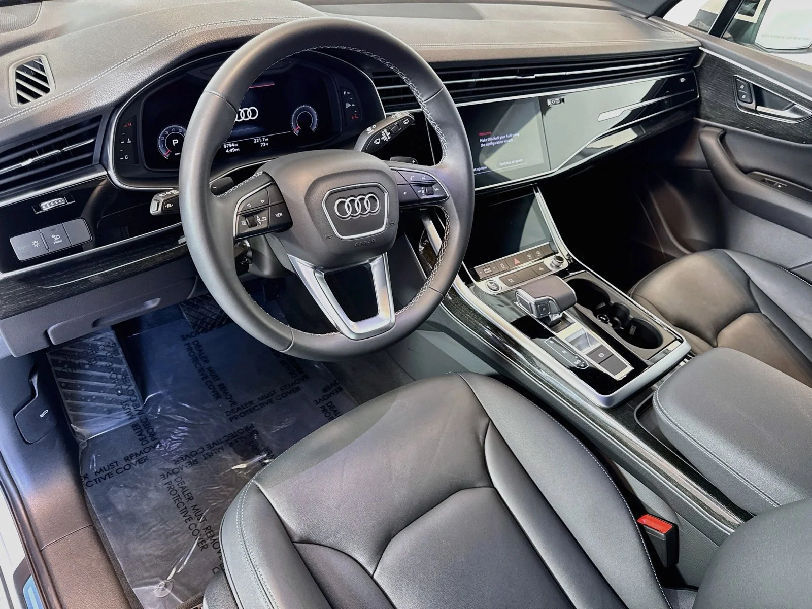 Used 2025 Carrara White Audi Premium image 8