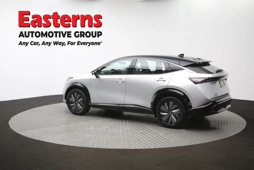 Used 2023 Silver Nissan ENGAGE image 60