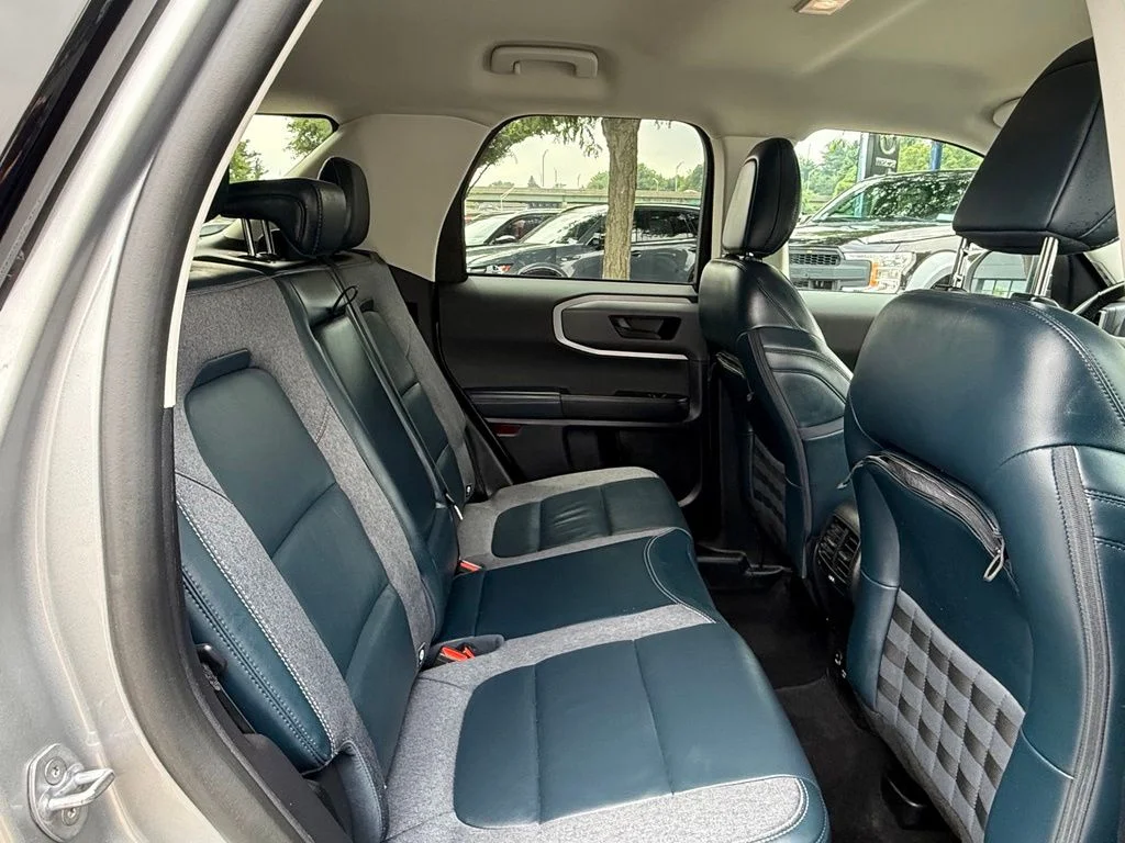 Used 2023 Silver Ford Outer Banks image 29