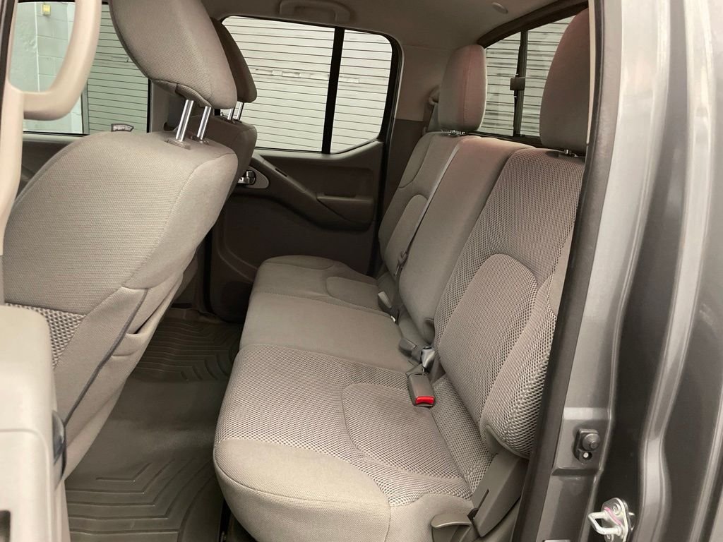 Used 2021 Gray Nissan SV image 21