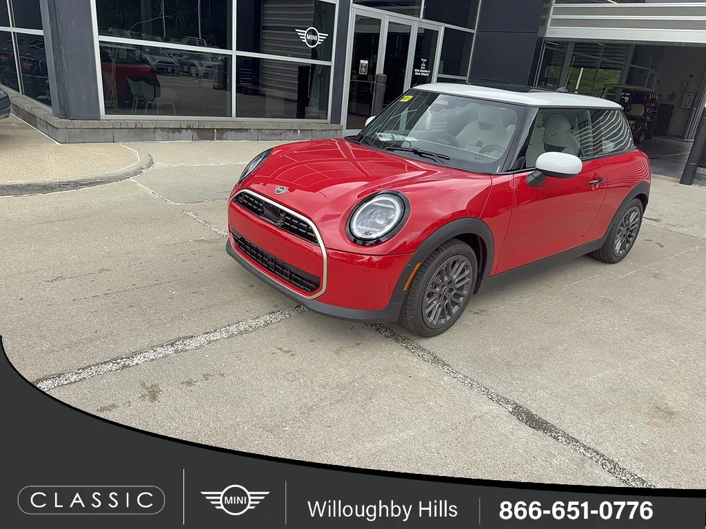 2026 MINI Hardtop's photo