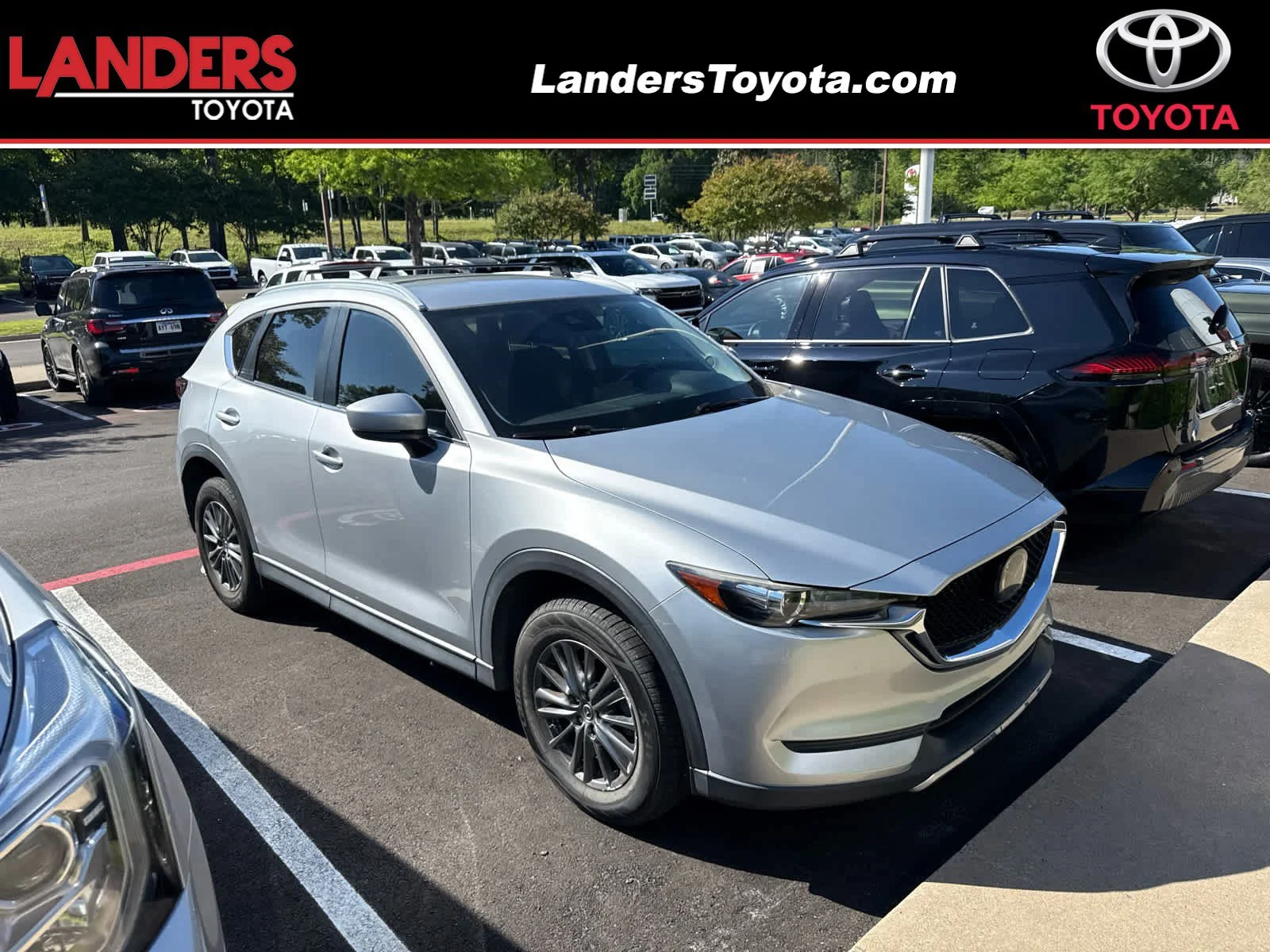 2019 Mazda CX-5 Touring Auto's photo