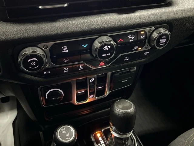 2024 Jeep Wrangler 4-Door Sport S - Photo 18