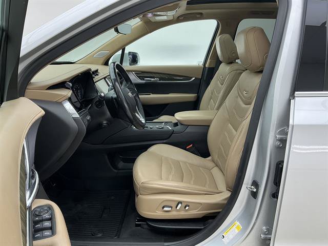 Used 2020 Radiant Silver Metallic Cadillac AWD Premium Luxury image 17
