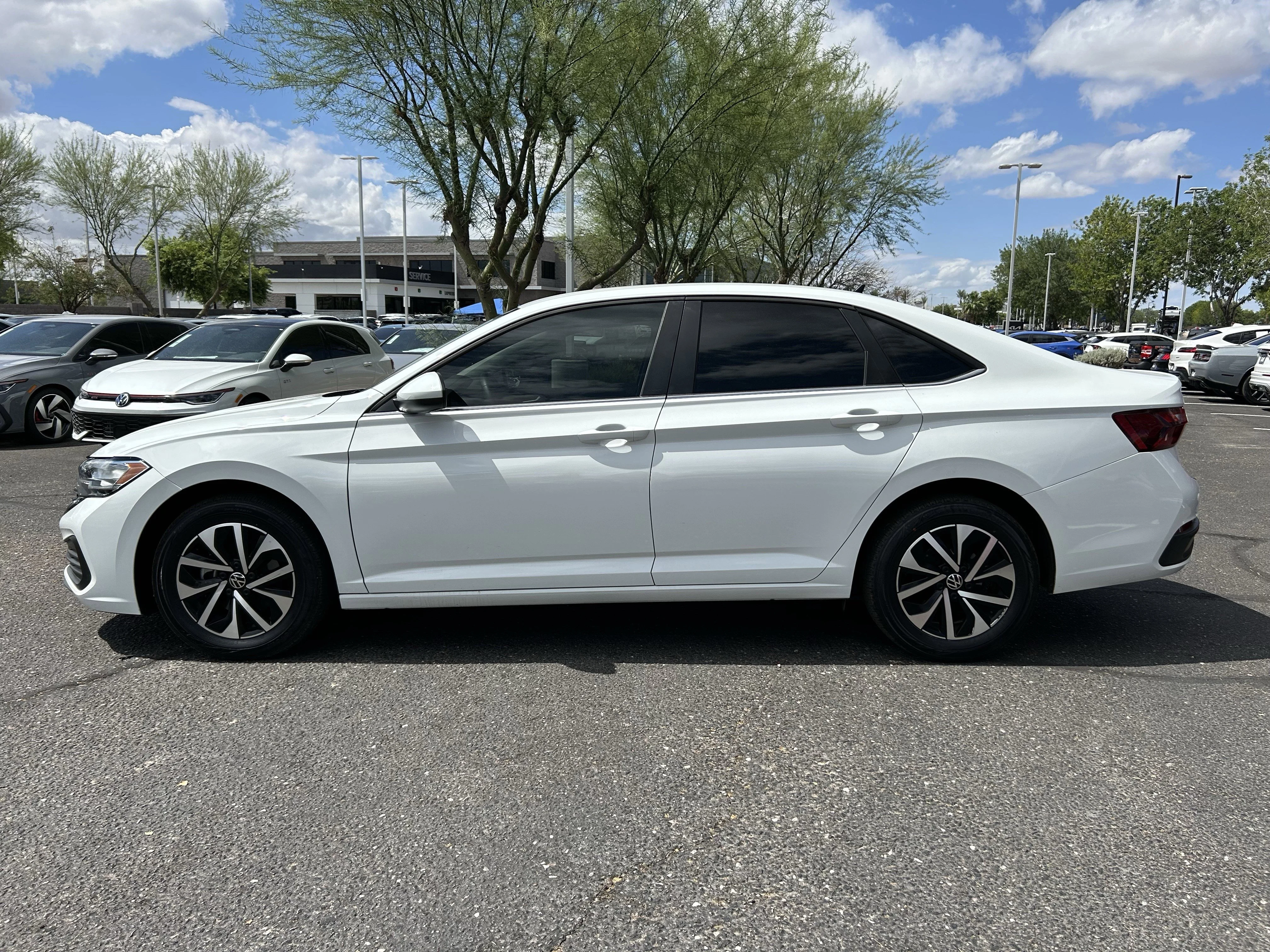 3VW5M7BU3RM016431