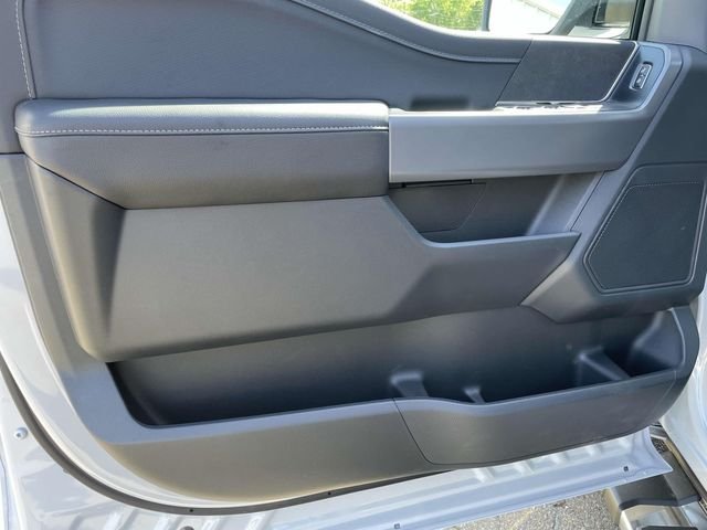 2025 Ford F-150 XLT - Photo 17