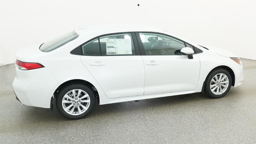 New 2026 Wind Chill Pearl Toyota LE image 4