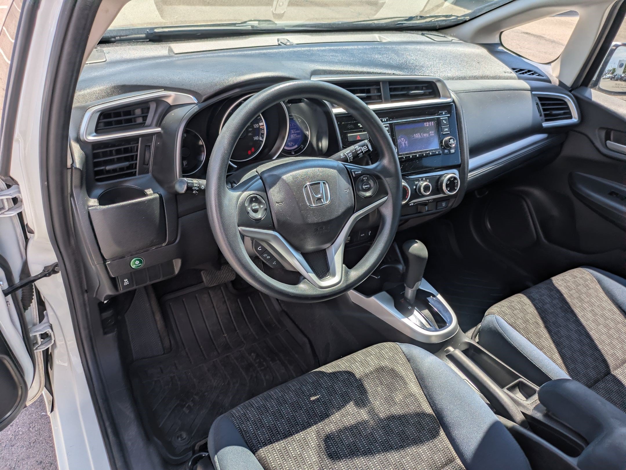 Used 2016 White Honda LX image 13