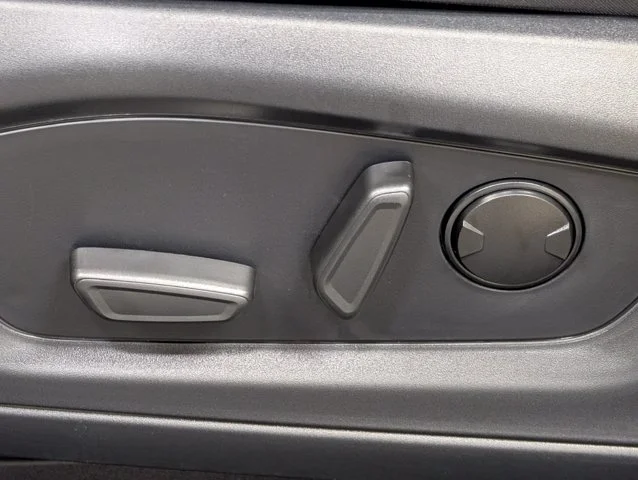 New 2027 Carbonized Gray Metallic Ford Active image 40