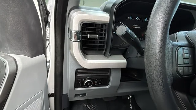 Used 2025 White Ford XLT image 21