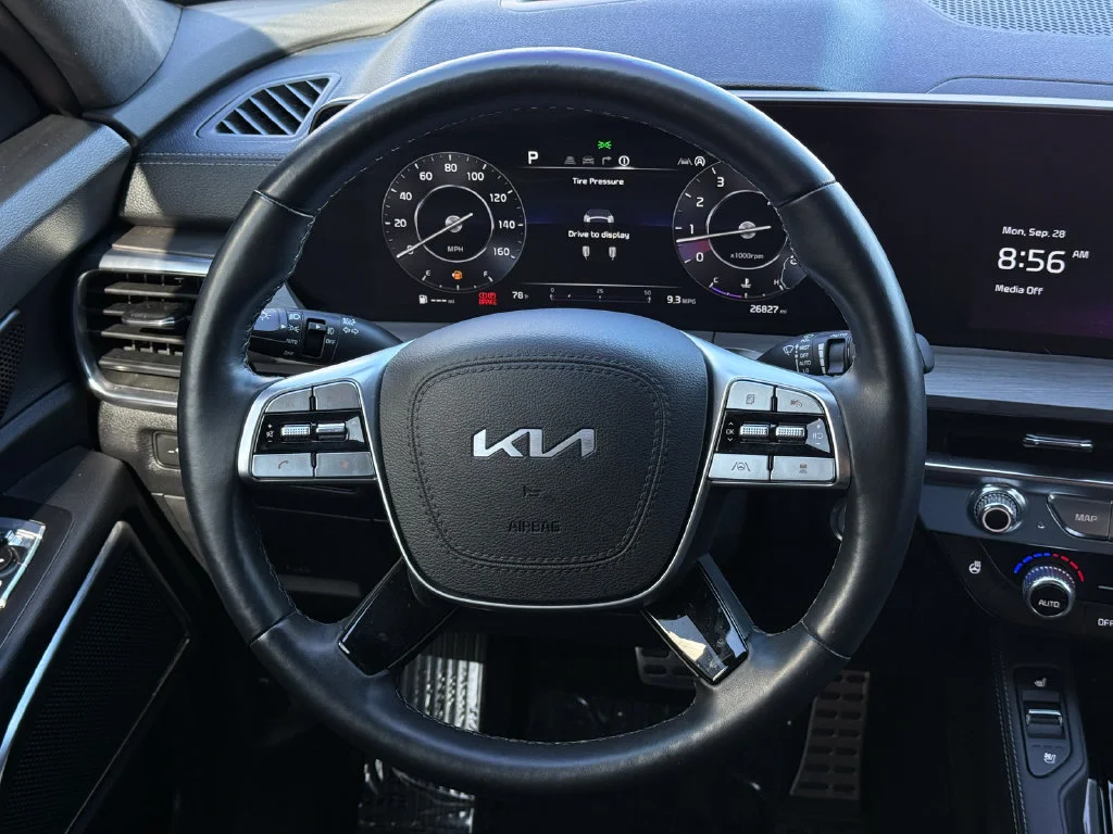 Used 2023 Black Kia SX Prestige X-Line image 21