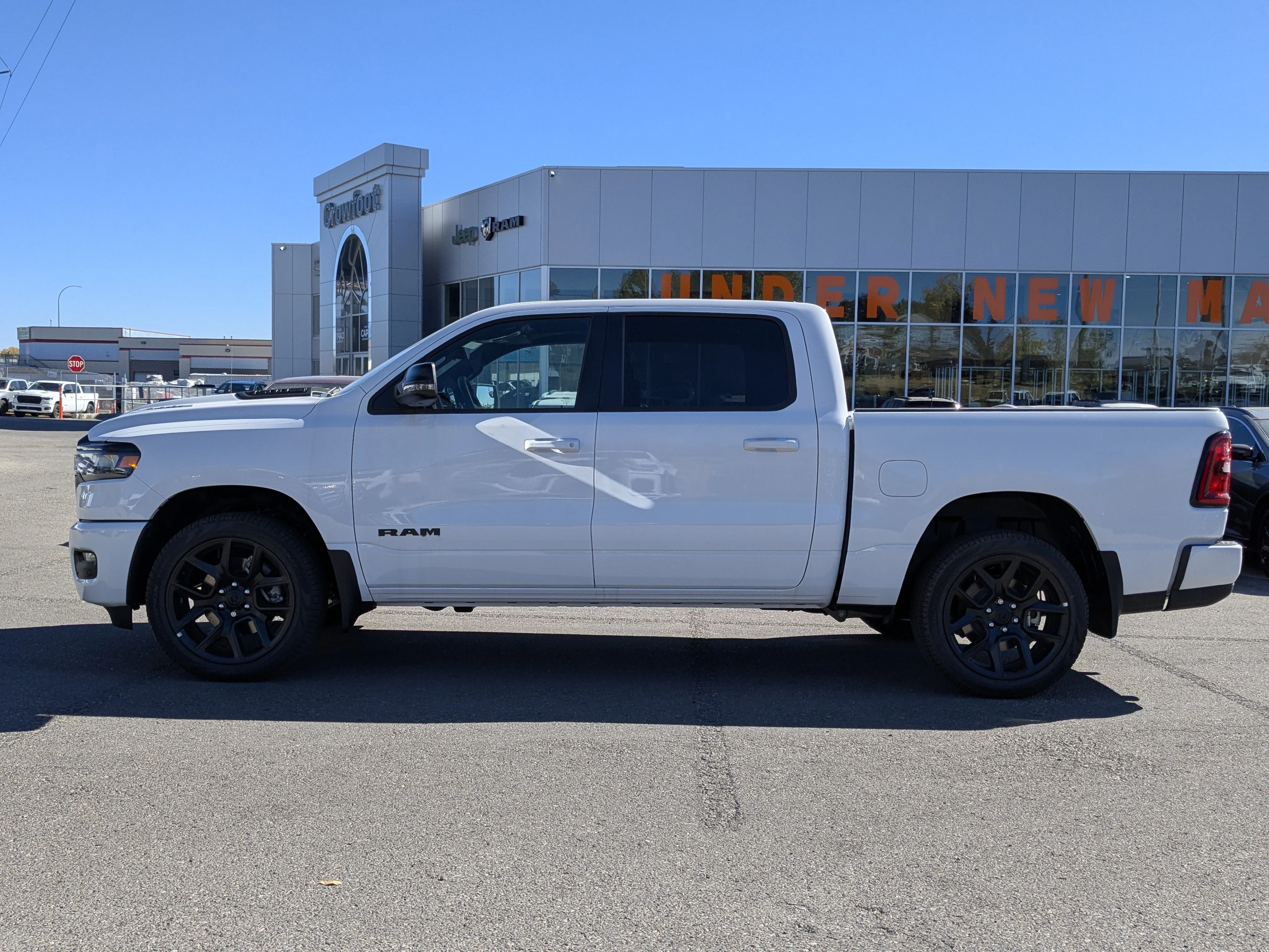 New 2025 White RAM Sport - - Night Edition - Level 1 Equip - Panoramic Sunroof & Tons more! image 5