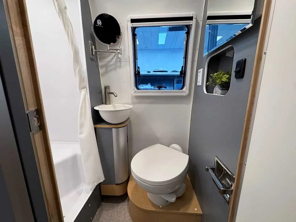 New 2026 SILVER AIRSTREAM  image 43