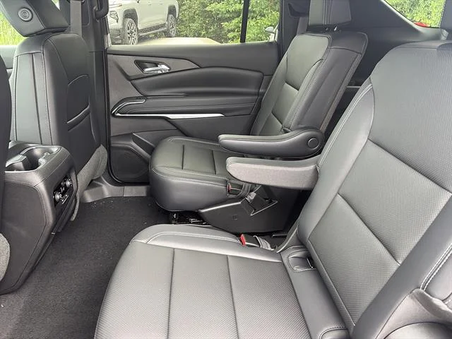 2026 Chevrolet Traverse LT - Photo 13