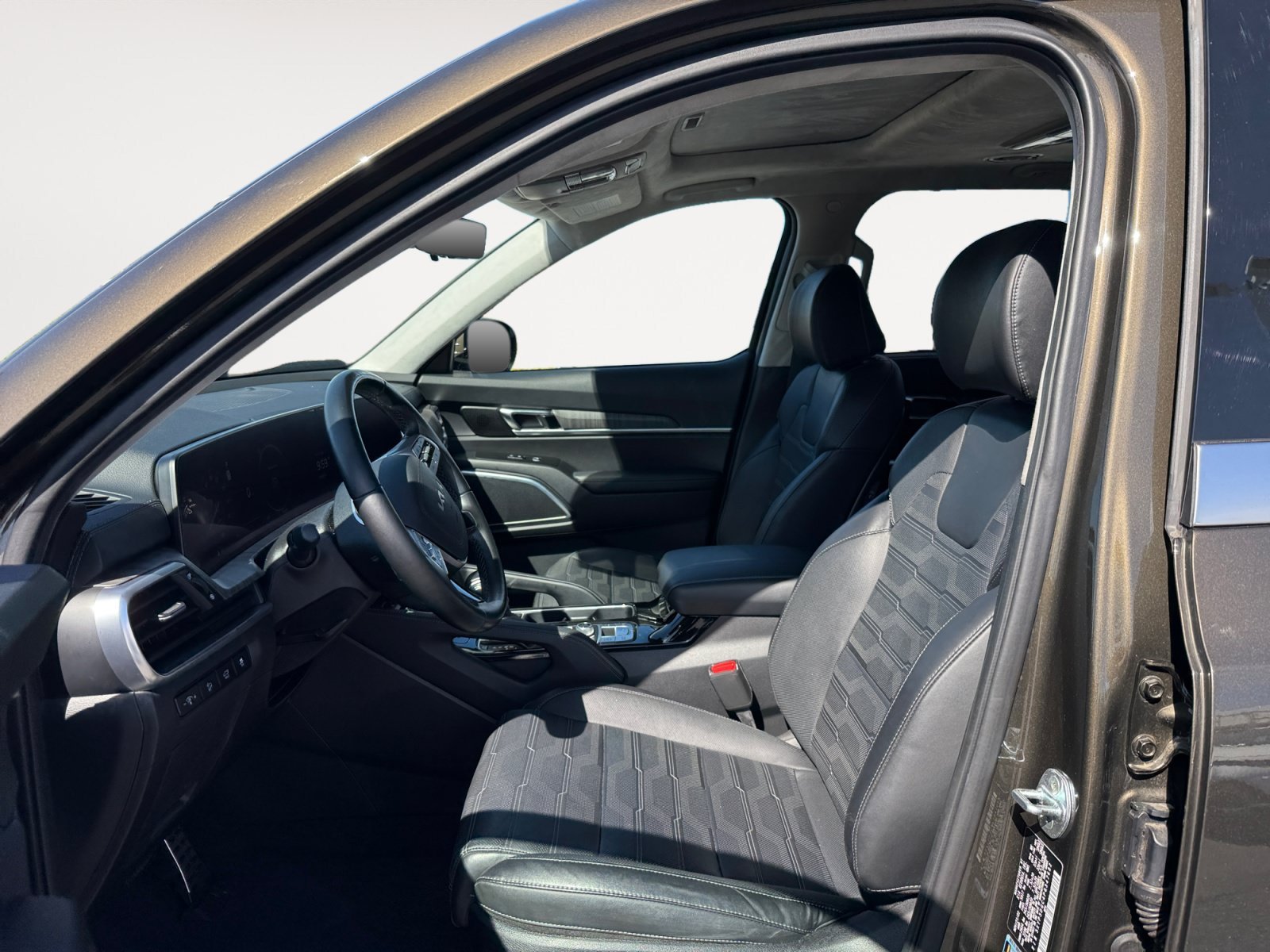 Used 2023 Moss Kia SX-Prestige image 10