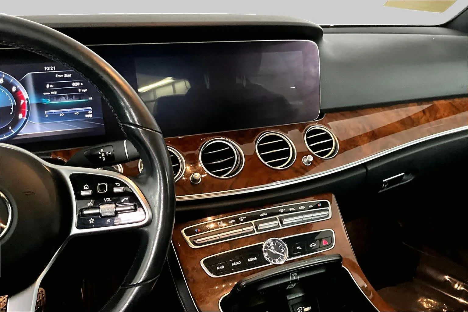 Used 2020 Black Mercedes-Benz E 350 image 7