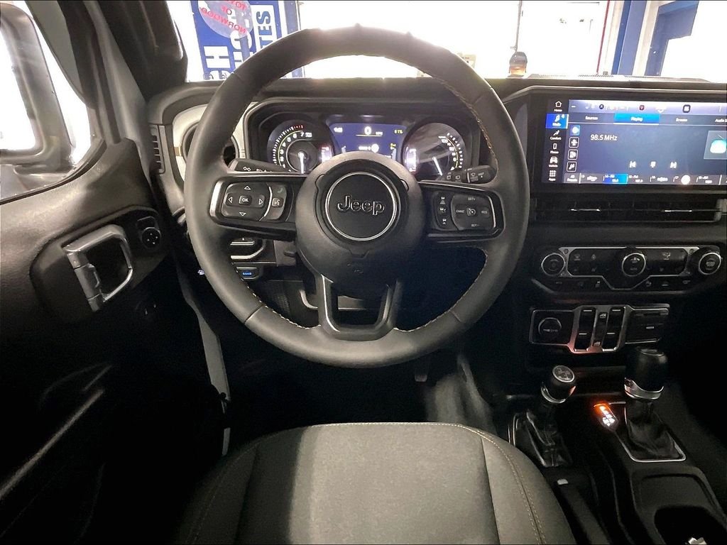 Used 2024 White Jeep Sport S 4xe image 17