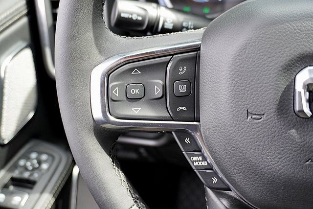 New 2026 Bright White Clear-Coat Exterior Paint RAM Laramie image 41