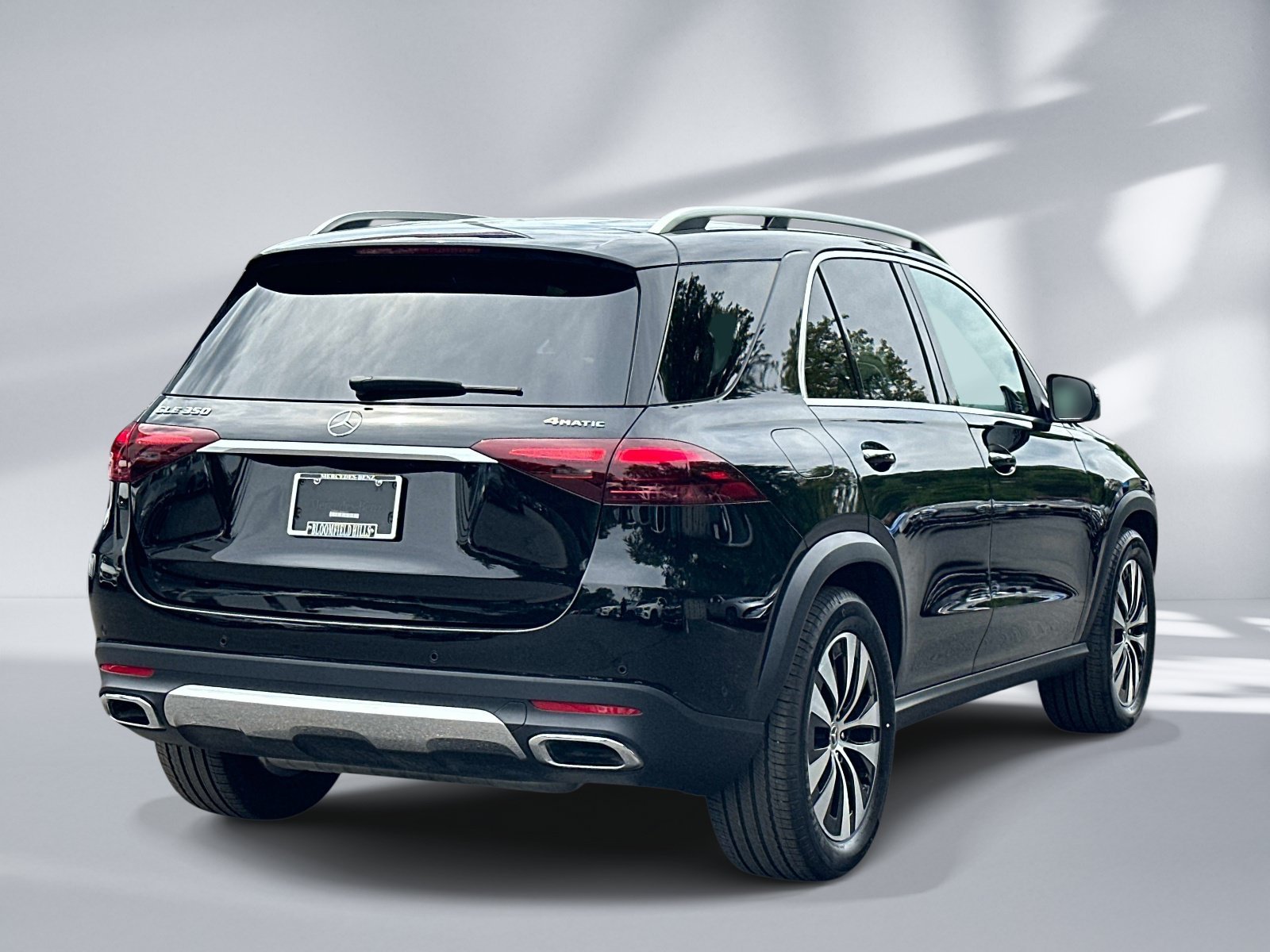 Certified Used 2025 Black Mercedes-Benz GLE 350 image 4
