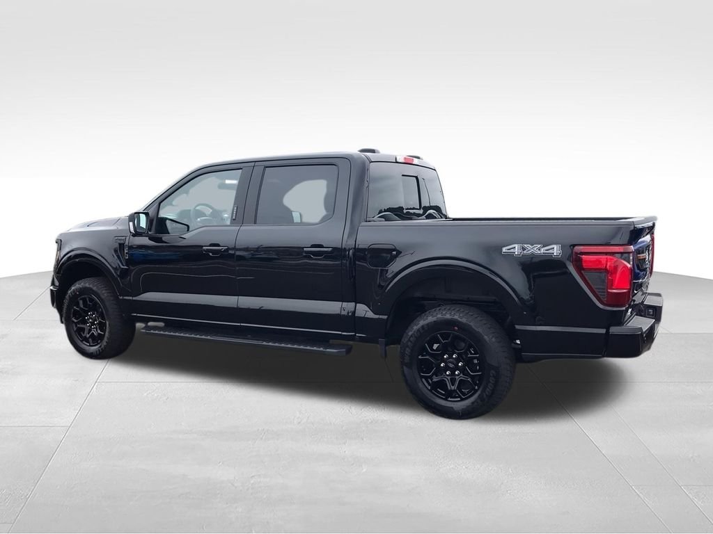 New 2026 Black Ford XLT image 6