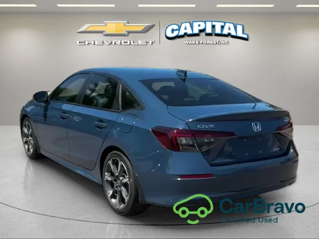 Used 2025  Honda Sport image 3
