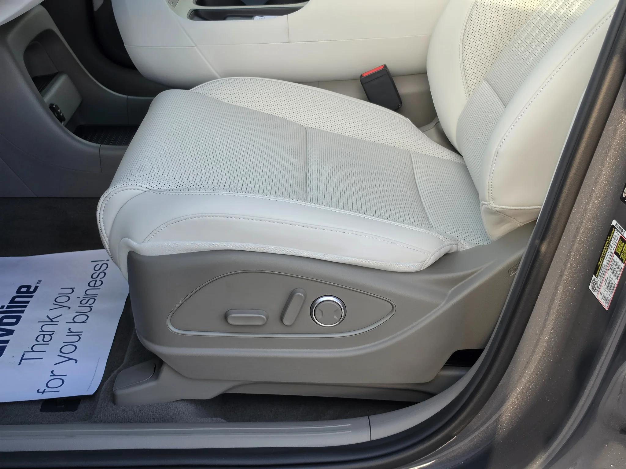 New 2027 Ecotronic Gray Pearl Hyundai SEL 8P image 21
