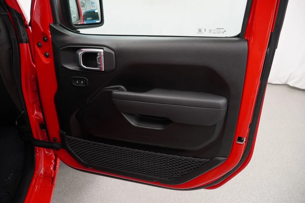 New 2026 Firecracker Red Clearcoat Jeep Sport S image 34