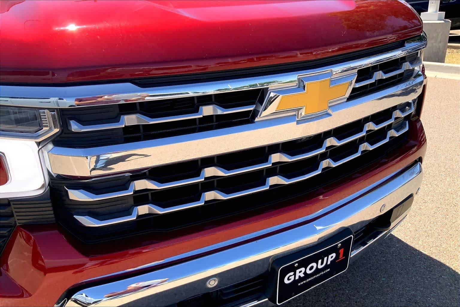 Used 2025 Radiant Red Tintcoat Chevrolet LTZ image 37