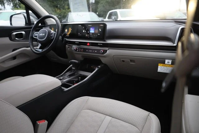 Used 2025 Gray Kia S image 42