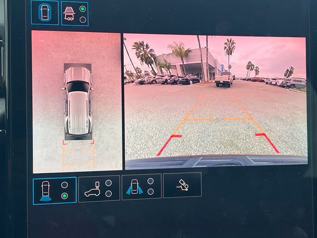Used 2025 Volcanic Red Tintcoat GMC Elevation image 9