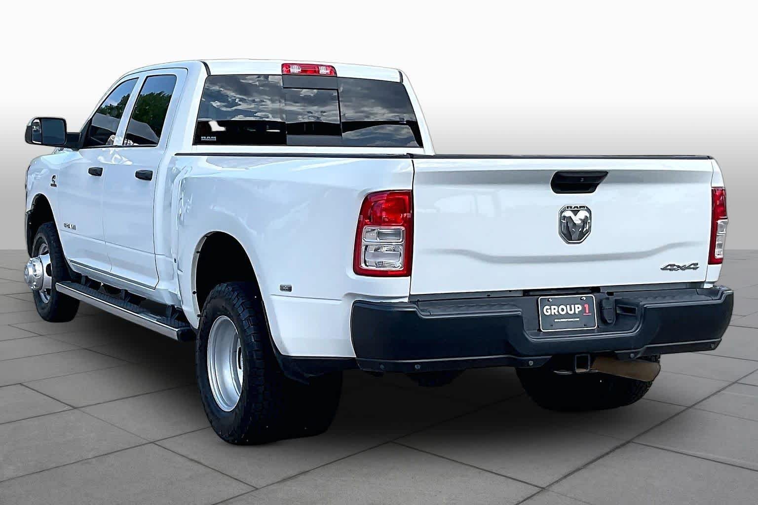 Used 2021 Bright White Clearcoat Ram Tradesman image 12