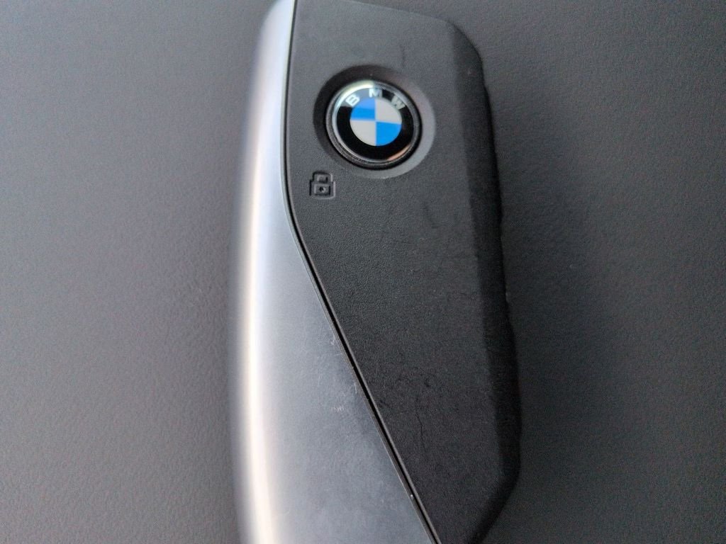 New 2026 Gray Metallic BMW 30 xDrive image 30