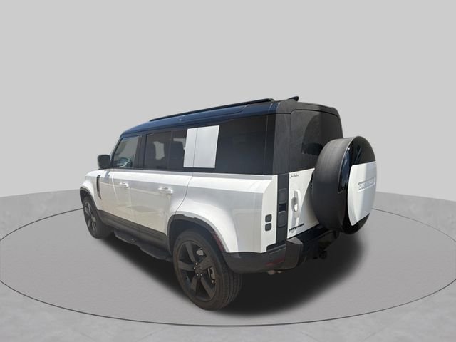 Certified Used 2026 Fuji White Land Rover S image 7