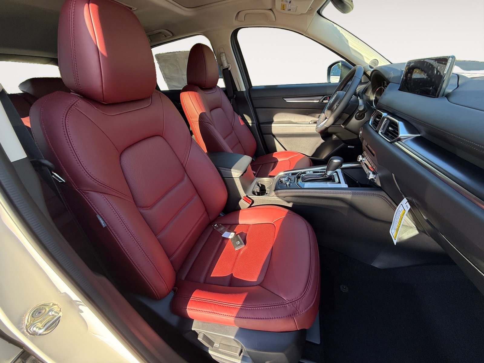 2025 Mazda CX-5 S Carbon Edition - Photo 19