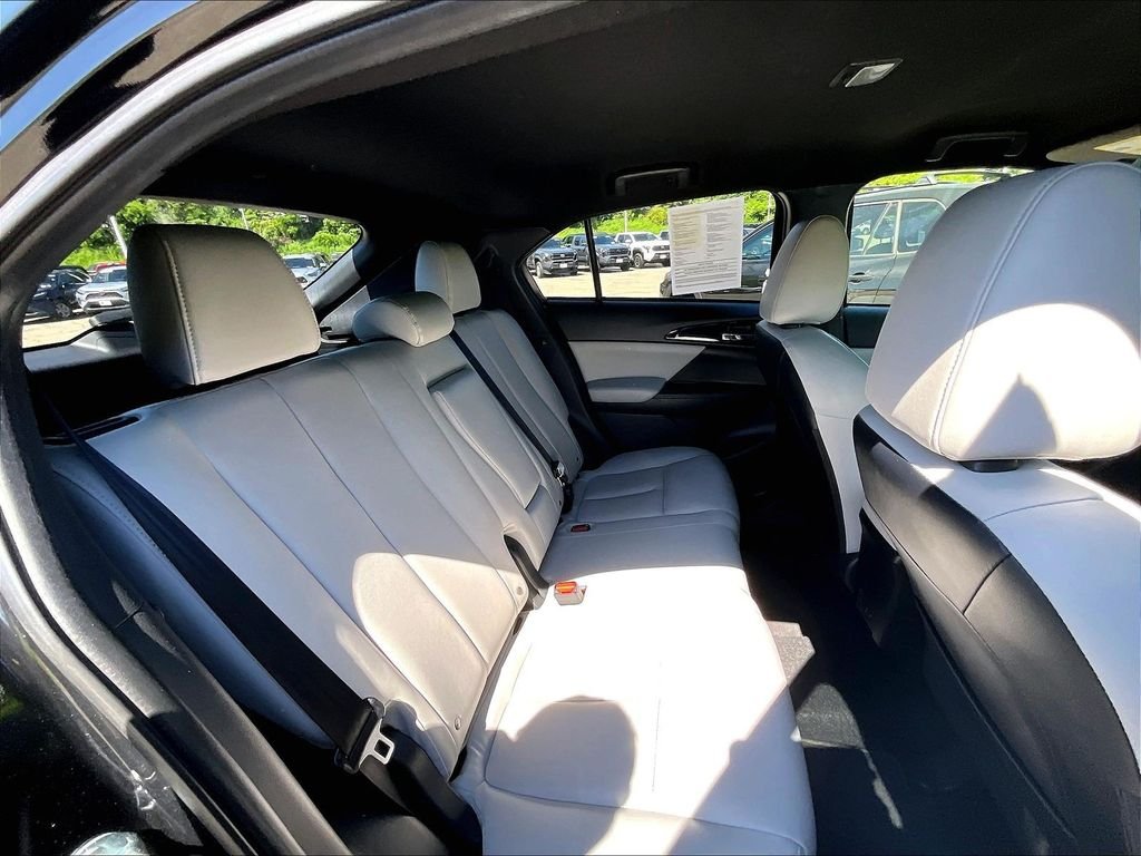 Used 2024 Black Mitsubishi SEL image 15