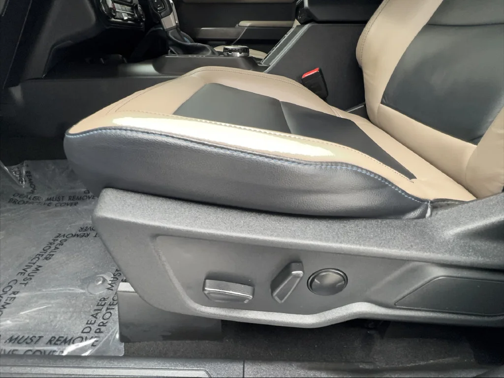 2023 Ford Bronco 4-Door Wildtrak - Photo 22