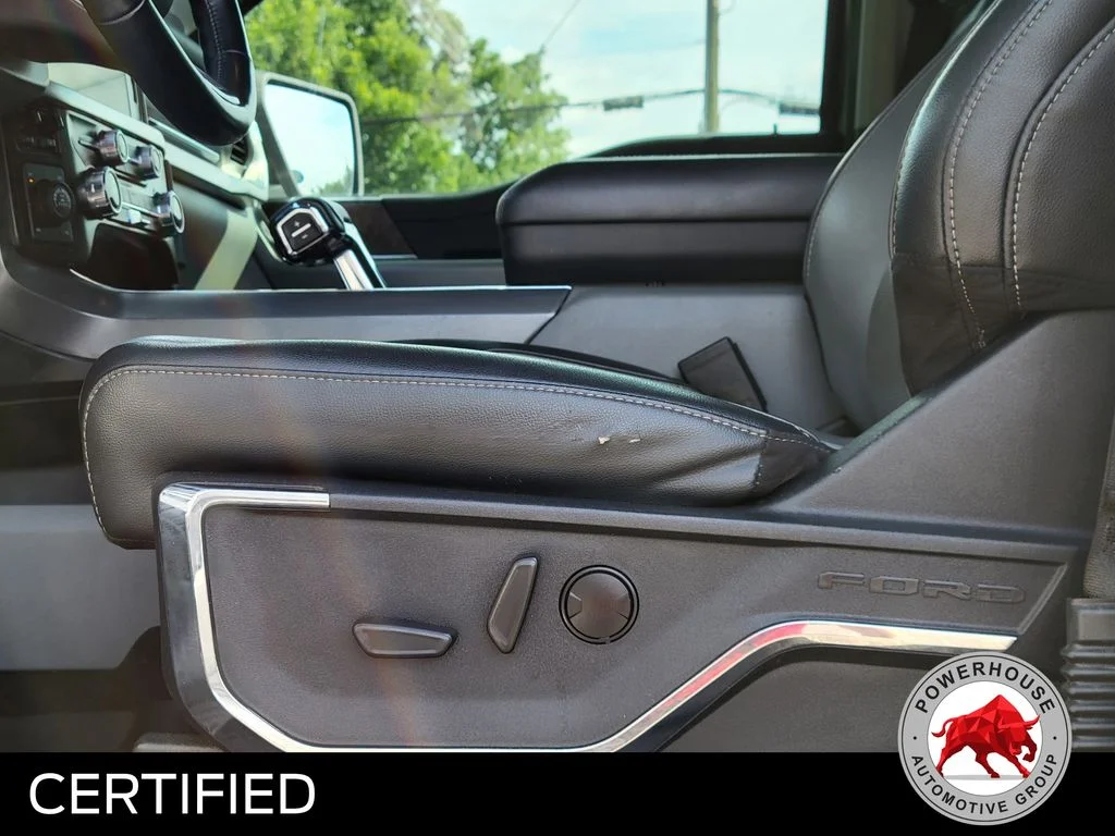 Used 2023 Silver Ford Lariat image 23